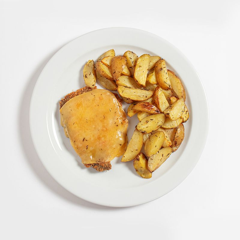 243371_milanesa-peceto-napo-con-papas-the-food-market-x-350-g__imagen-2